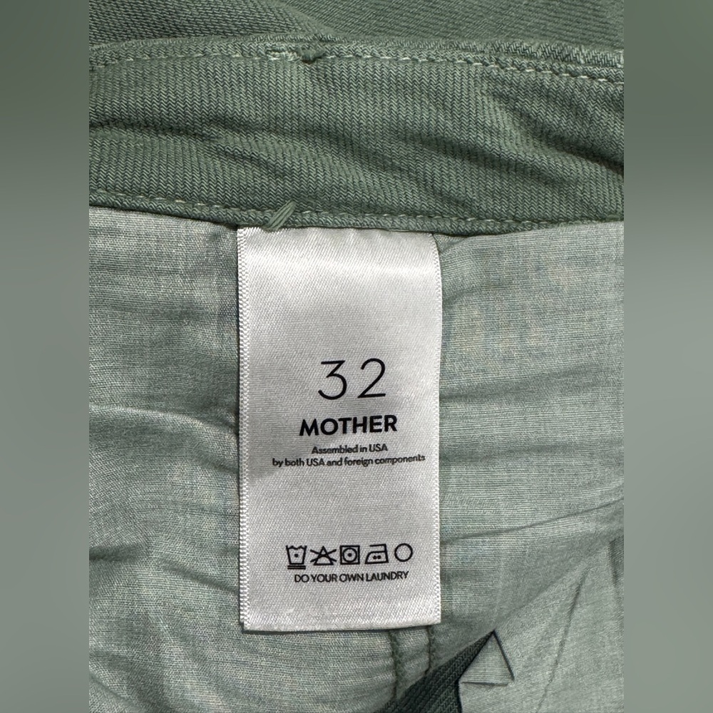 MOTHER pleated chute prep flood
“whoops-a-daisy” - Picture 5 of 12